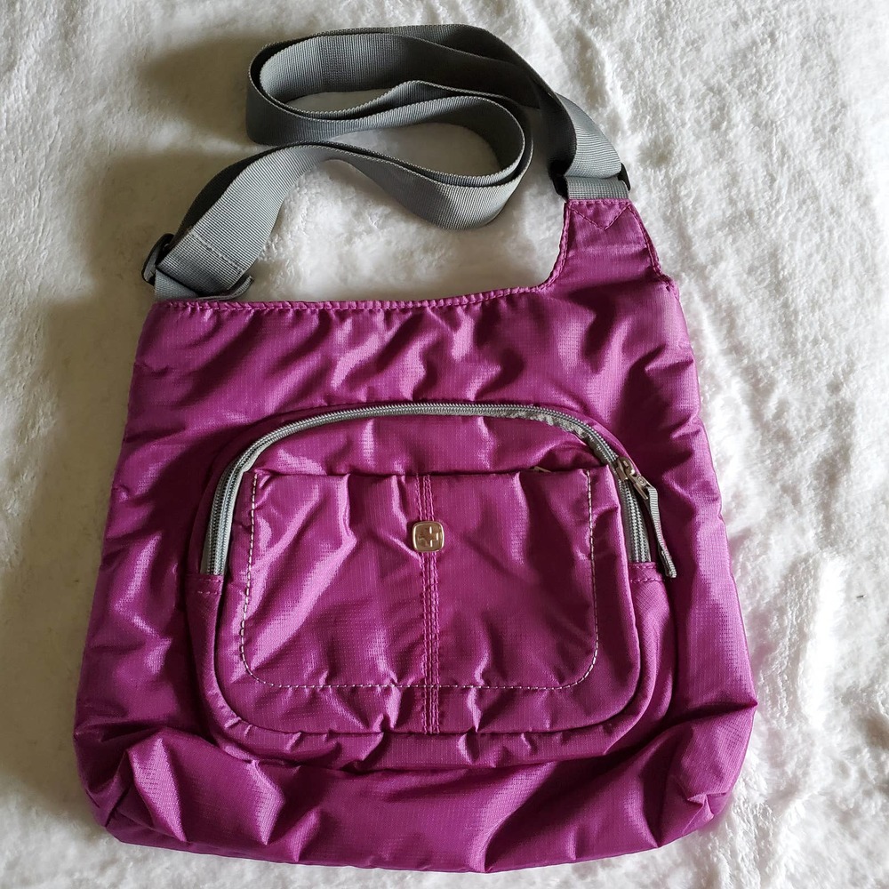 Swiss Gear 2359 Jewel Crossbody Day Bag